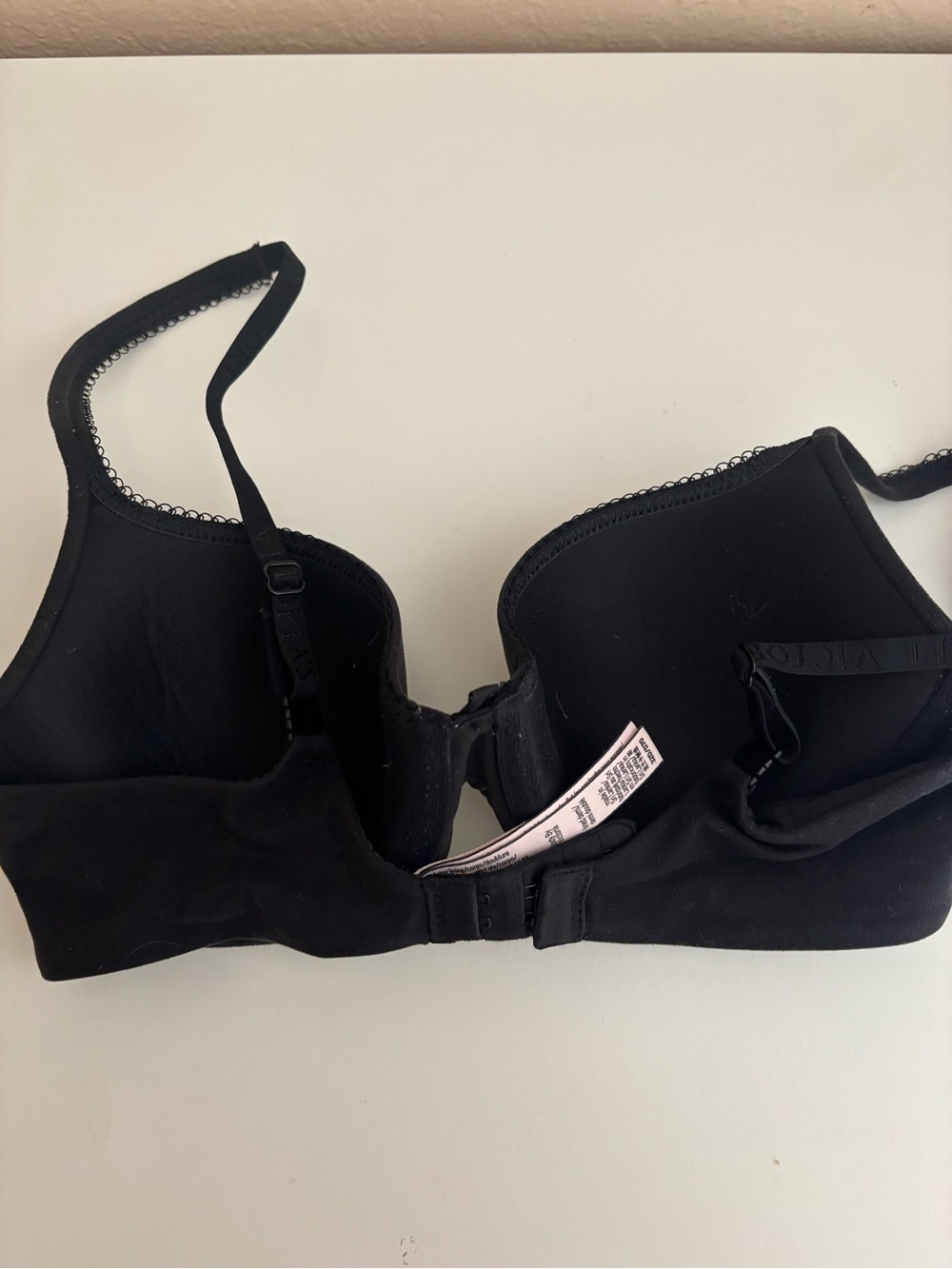 Victoria’s Secret Bra - Picture 2 of 3